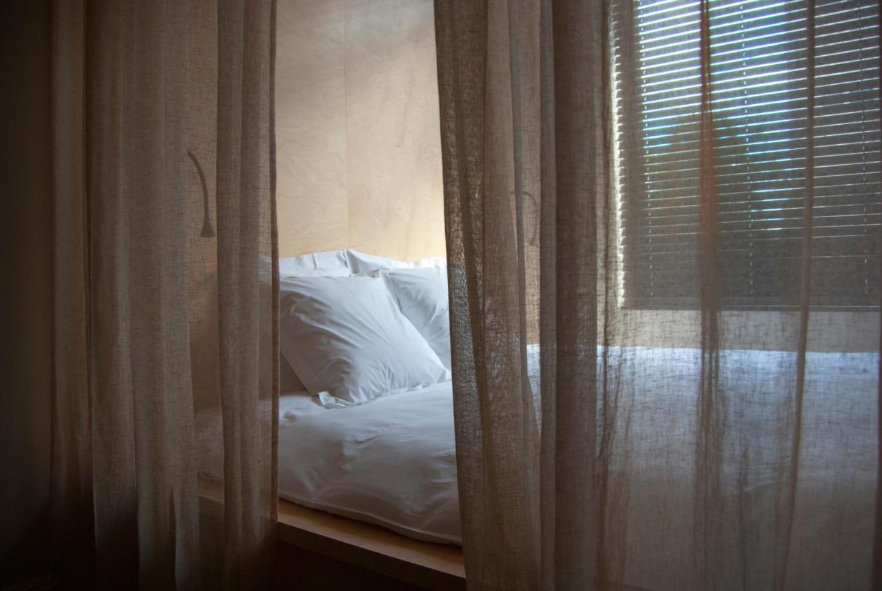 Bed and Breakfast Oyo Arrondissement di Courtrai Esterno foto